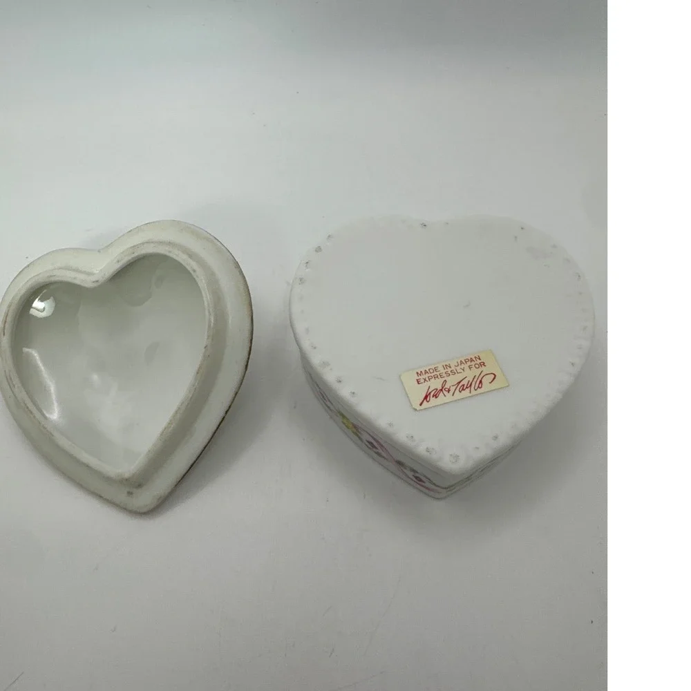 Vintage Lord & Taylor Heart Porcelain Trinket Box Rose Bud Lid Made in Japan